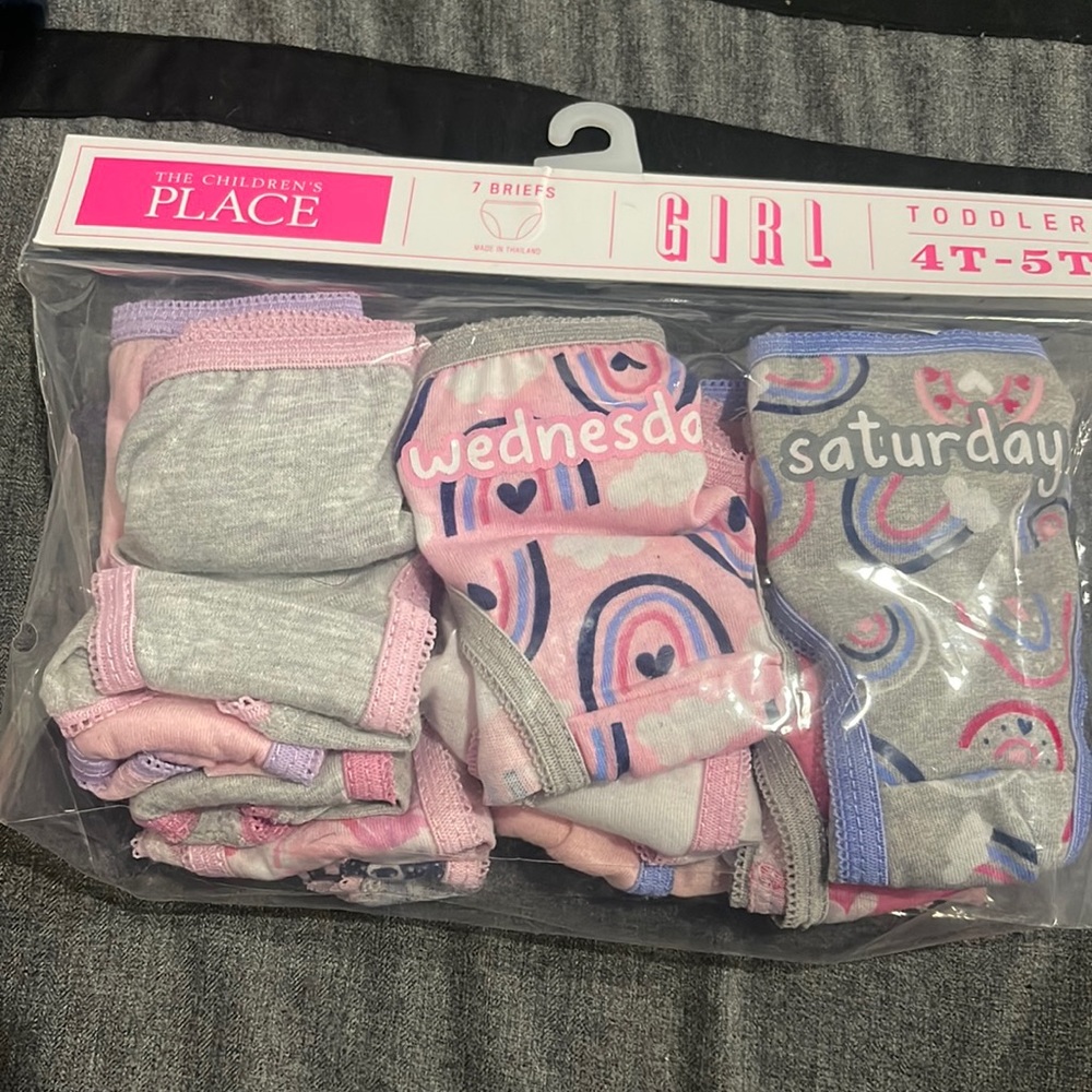 11 pair of brand new 3T panties